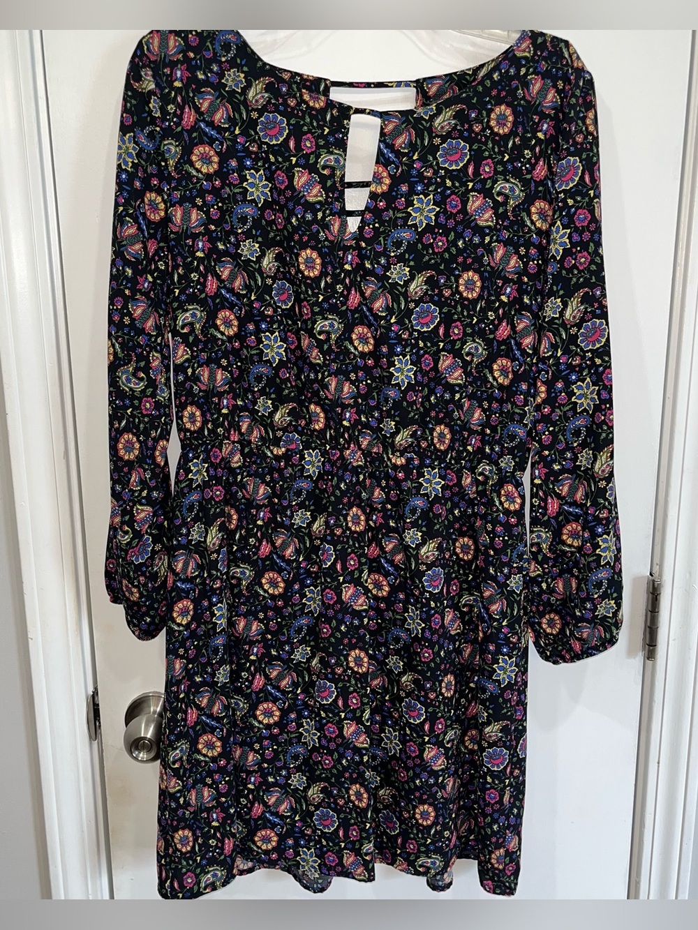 EUC Harper HH Harlow Sz L Long-Sleeve Black Floral Dress with Keyhole Details
